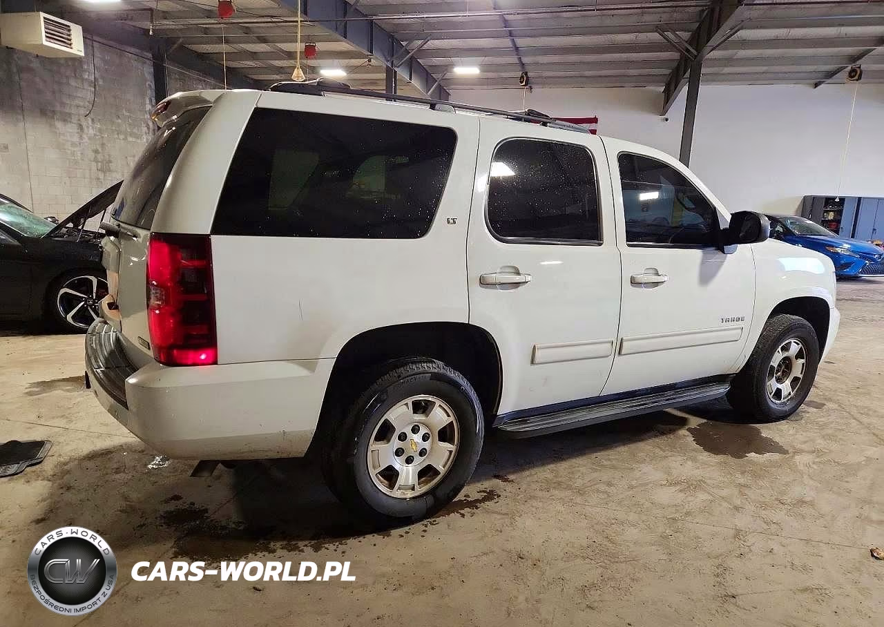 2010 Chevrolet Tahoe K1500 Lt VIN:1GNUKBE06AR232204 - 3