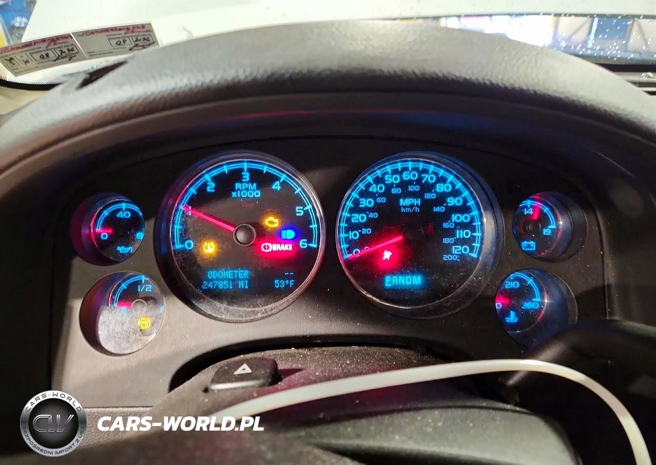 2010 Chevrolet Tahoe K1500 Lt VIN:1GNUKBE06AR232204 - 9