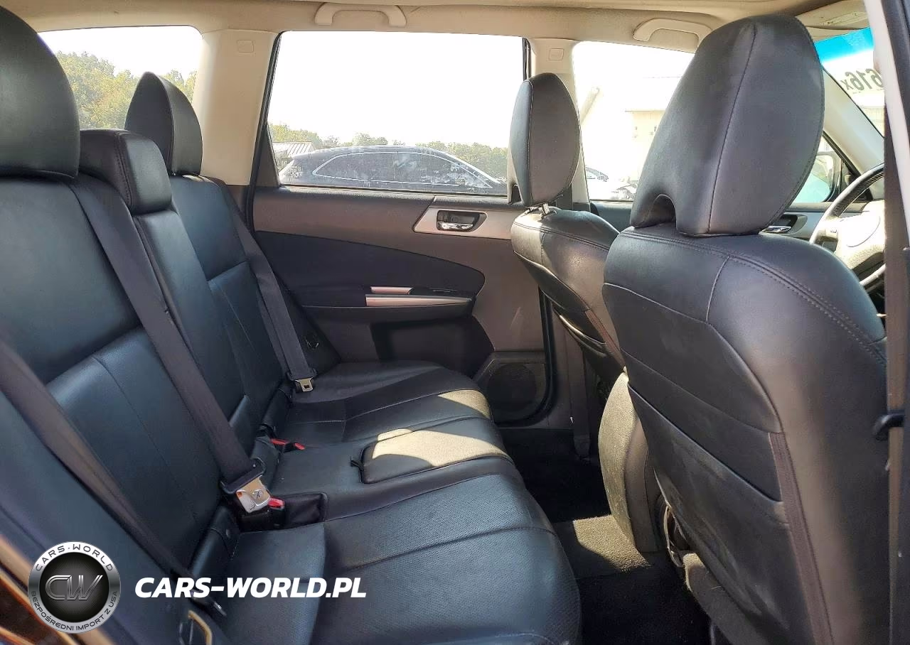 2011 Subaru Forester Limited VIN:JF2SHAEC0BH768500 - 10