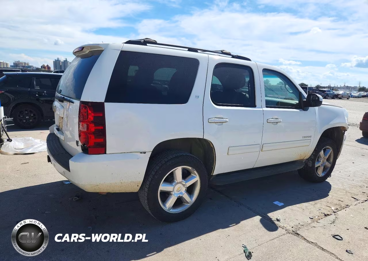 2014 Chevrolet Tahoe C1500 Lt VIN:1GNSCBE09ER154589 - 3