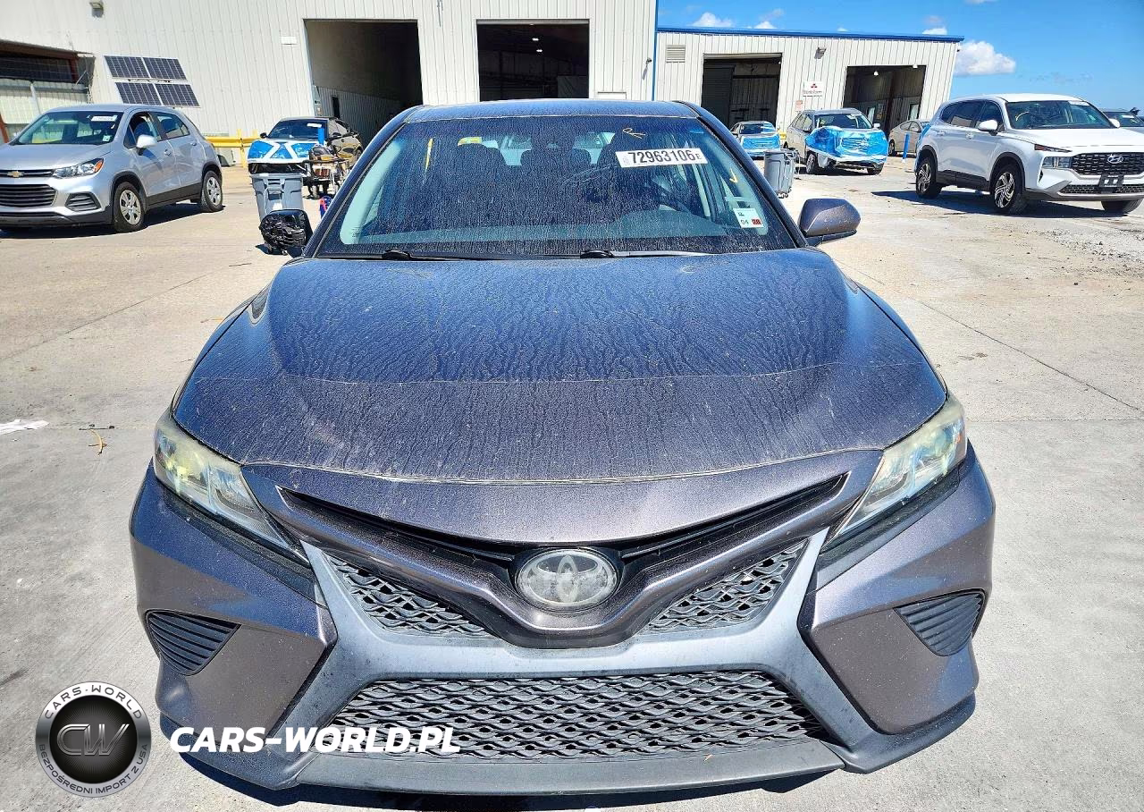 2018 Toyota Camry Se VIN:4T1B11HK9JU101593 - 5