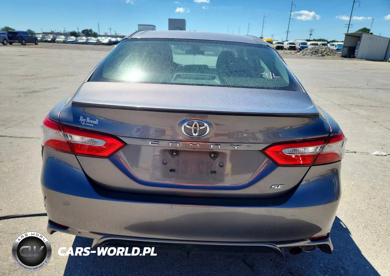 2018 Toyota Camry Se VIN:4T1B11HK9JU101593 - 6