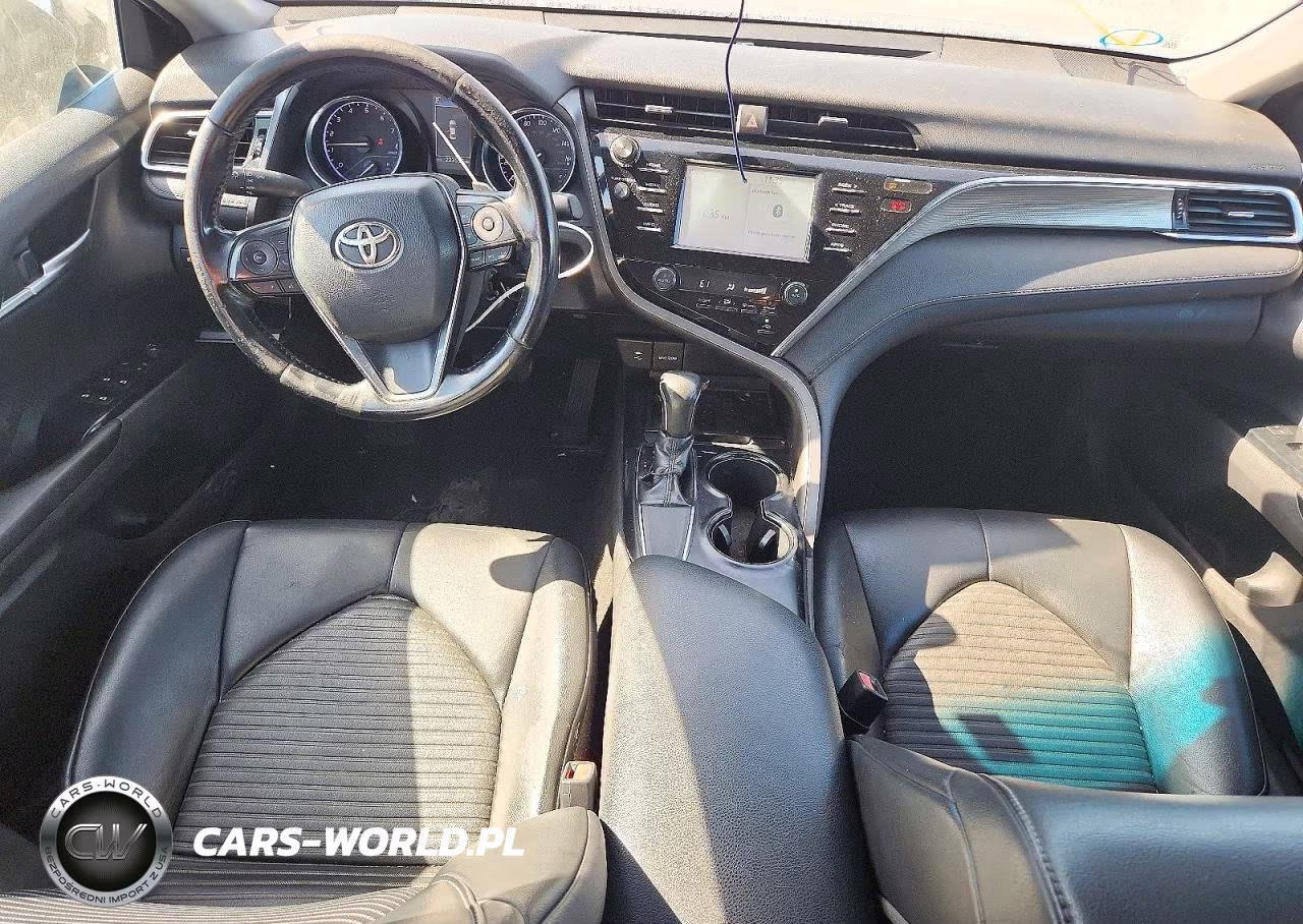 2018 Toyota Camry Se VIN:4T1B11HK9JU101593 - 8