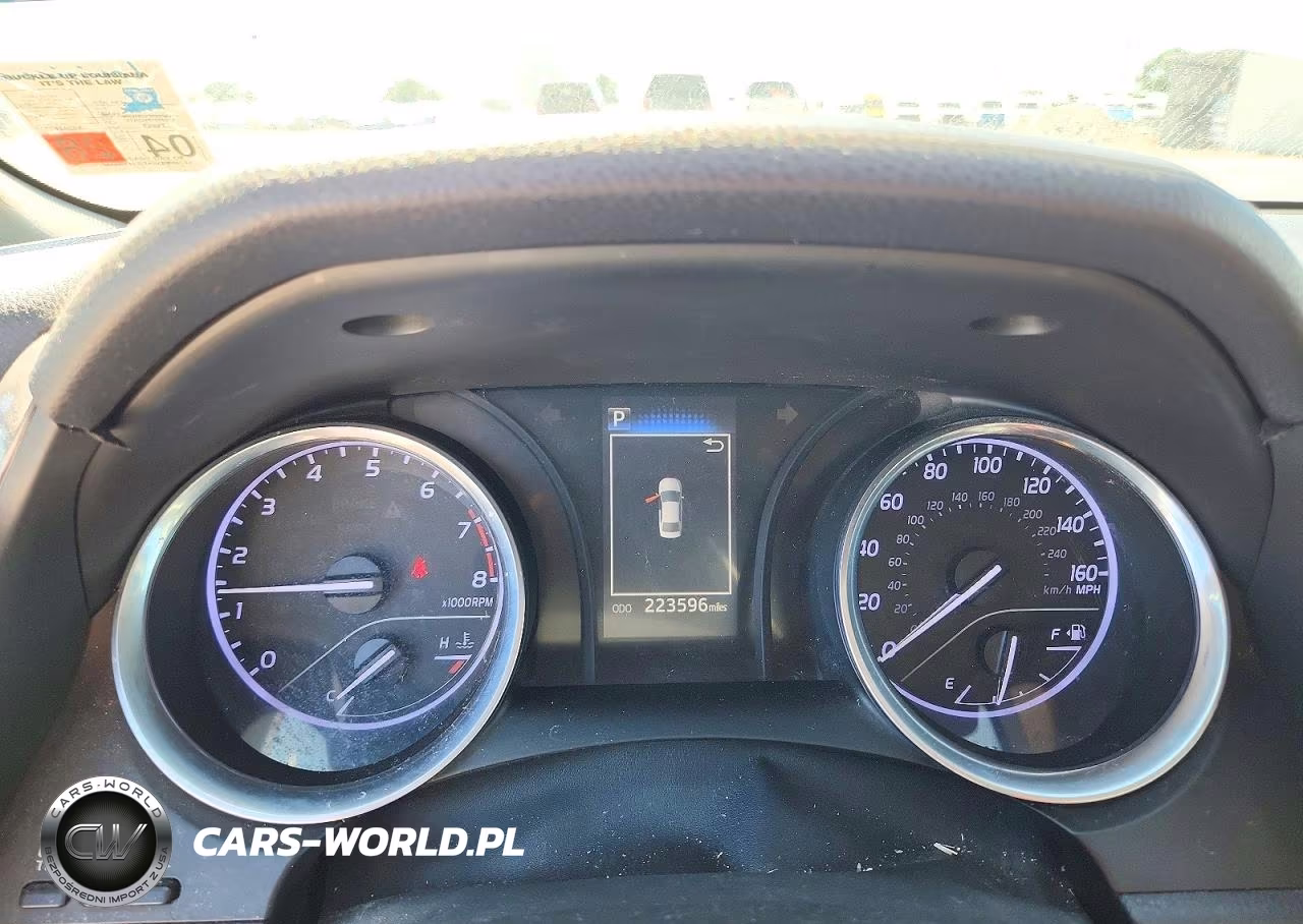2018 Toyota Camry Se VIN:4T1B11HK9JU101593 - 9