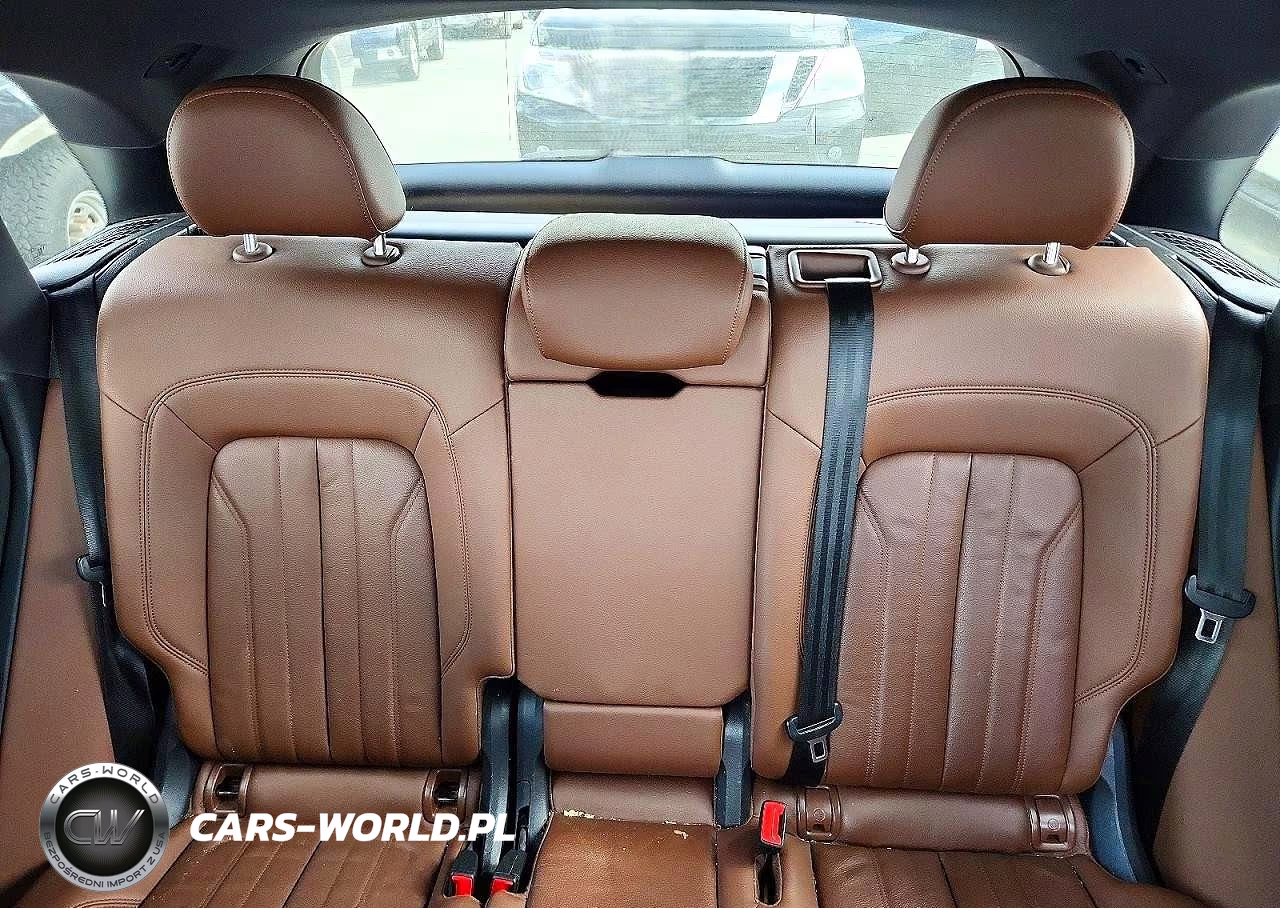 2019 Audi Q5 Premium VIN:WA1ANAFY0K2102893 - 10