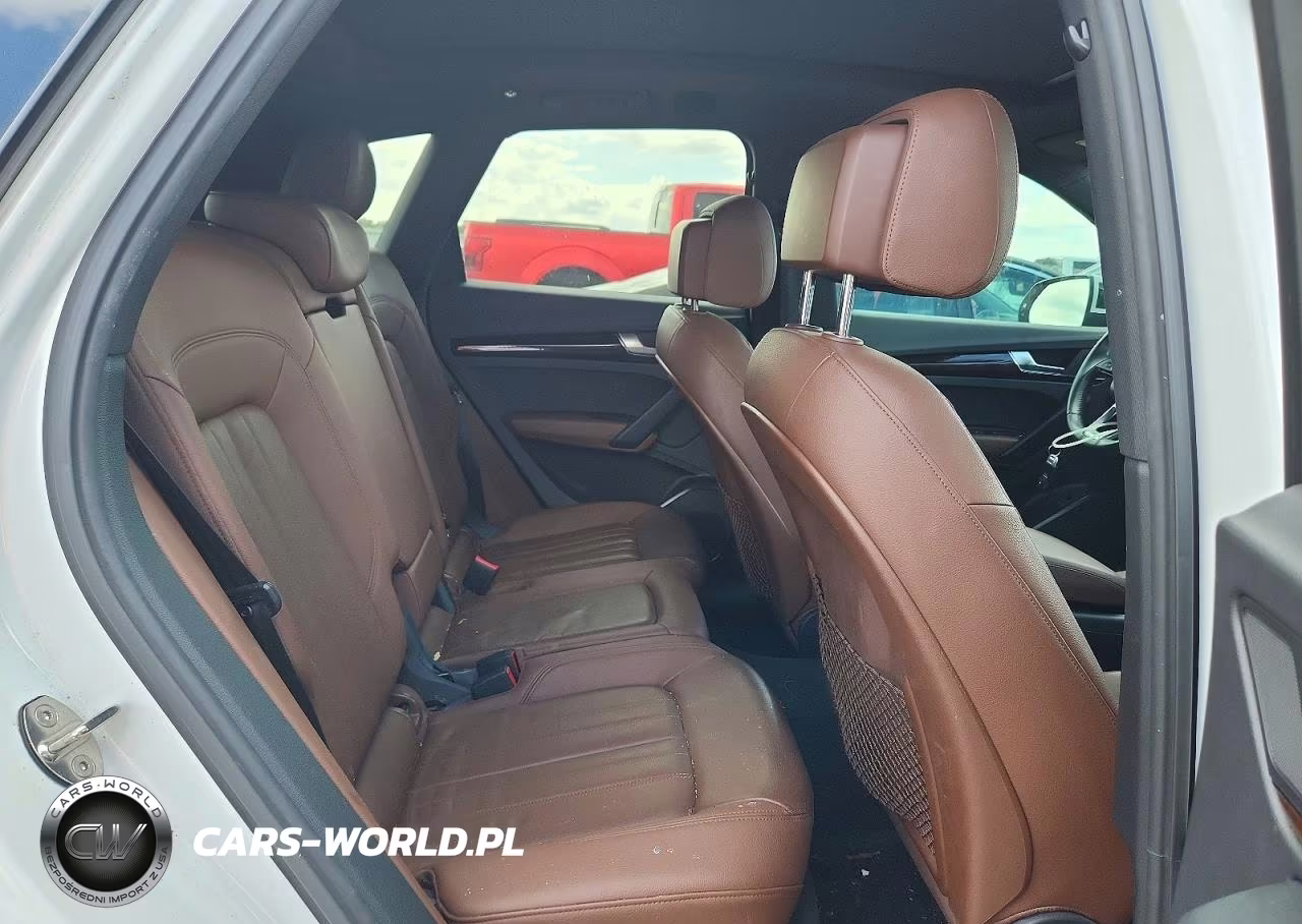 2019 Audi Q5 Premium VIN:WA1ANAFY0K2102893 - 11