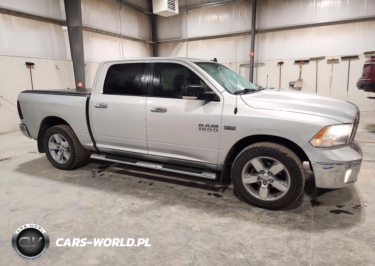 2017 Ram 1500 Slt VIN:3C6RR7LT6HG565296 - 4