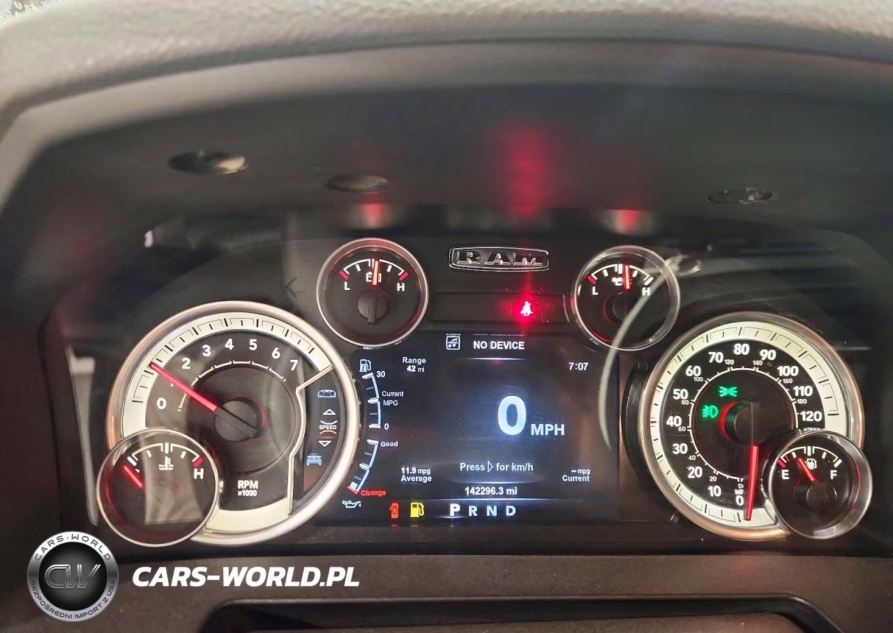 2017 Ram 1500 Slt VIN:3C6RR7LT6HG565296 - 9