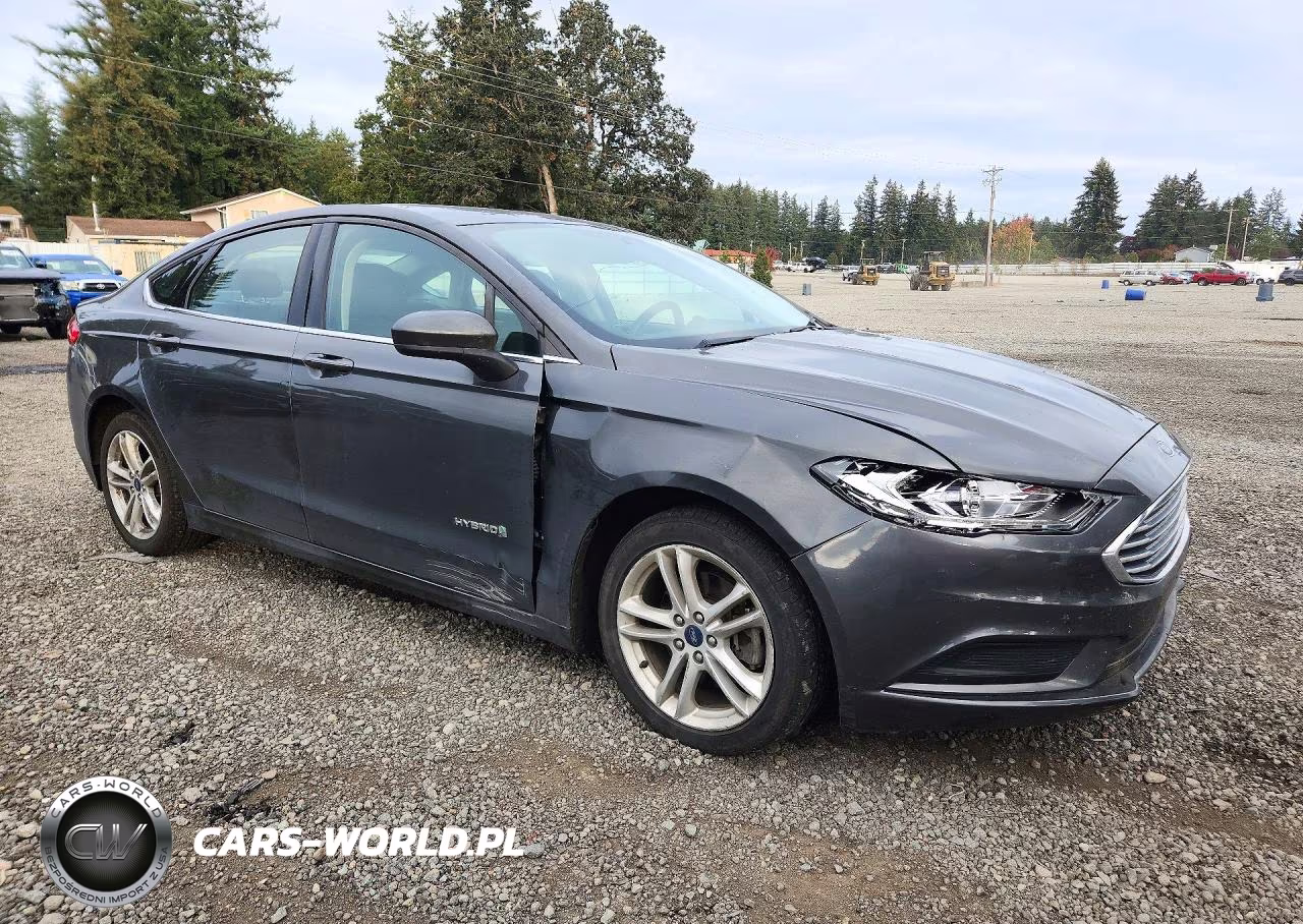 2018 Ford Fusion Se Hybrid VIN:3FA6P0LU1JR116108 - 4