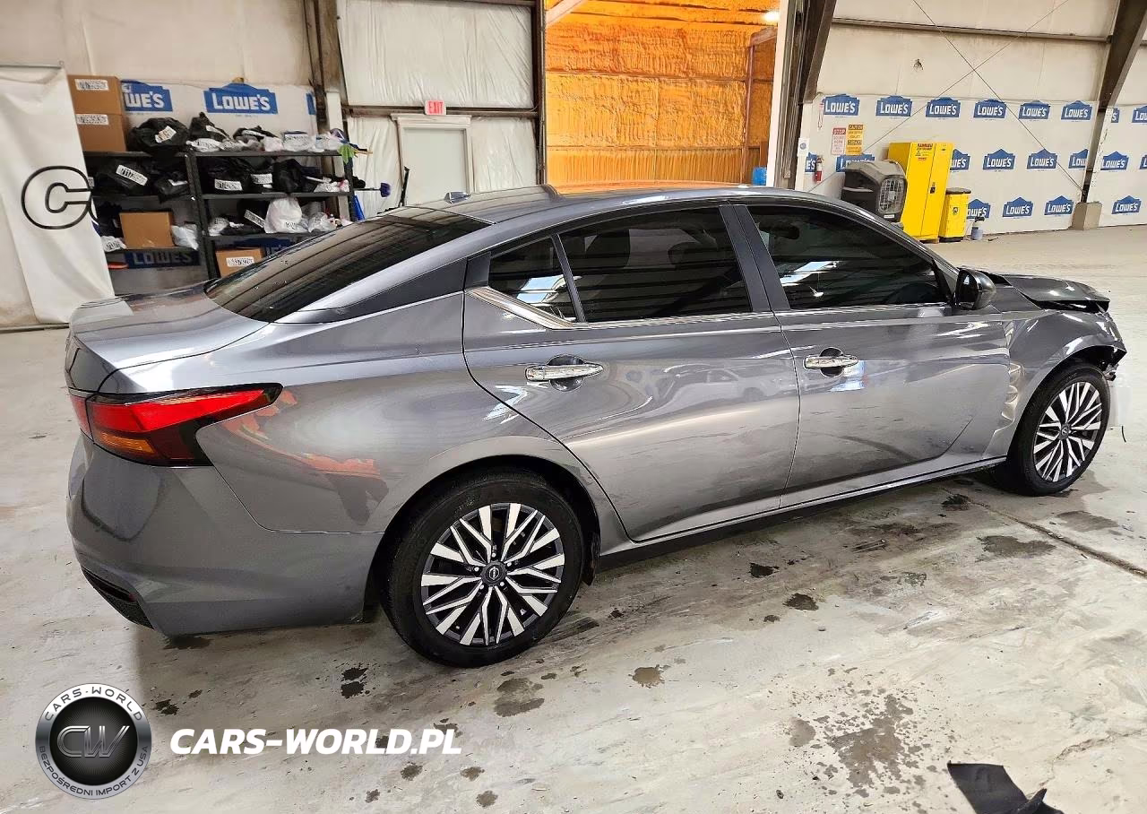2025 Nissan Altima Sv VIN:1N4BL4DV8SN415589 - 3