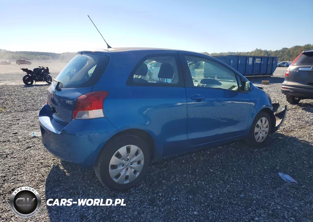 2010 Toyota Yaris Base VIN:JTDJT4K34A5300543 - 3