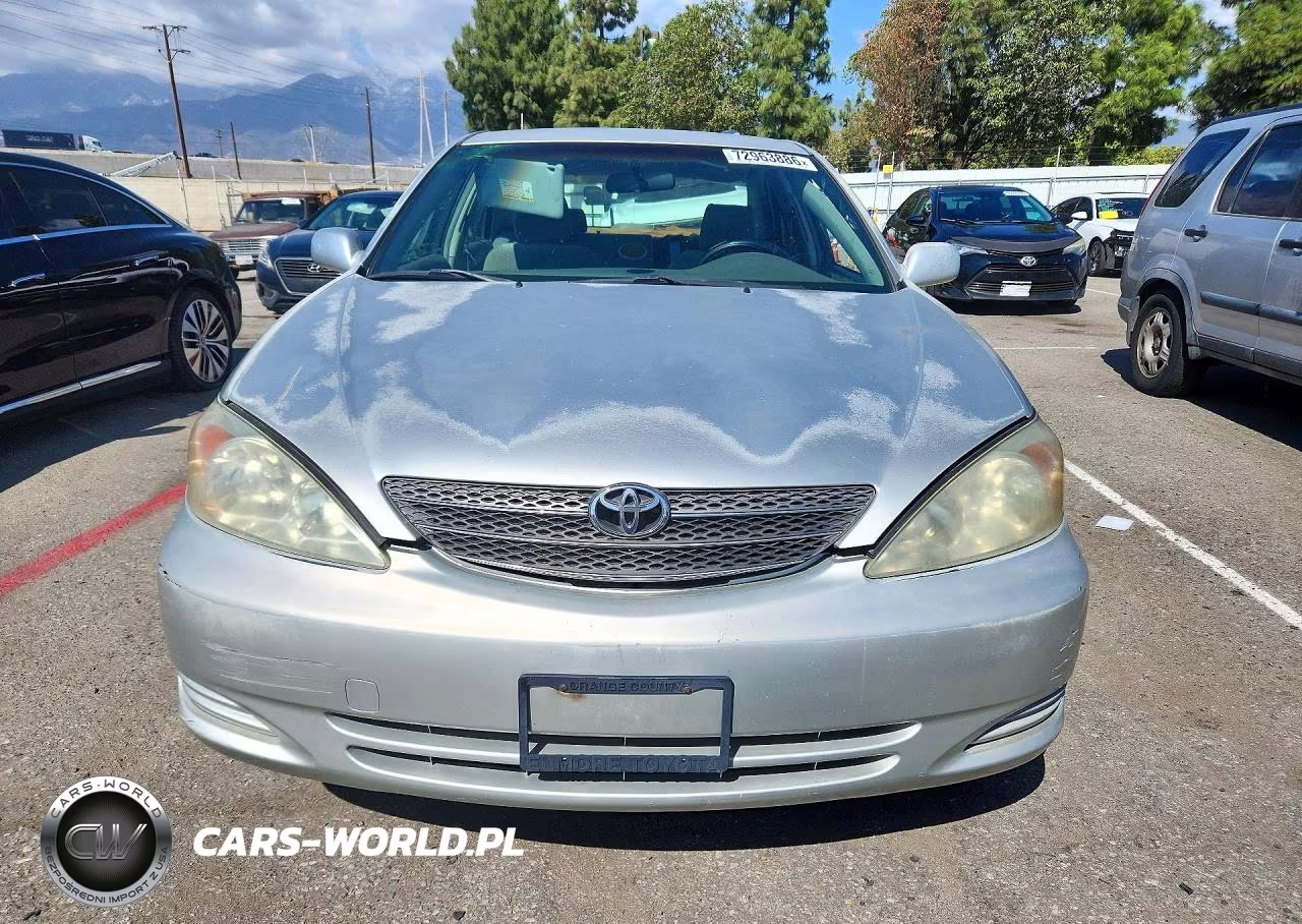 2003 Toyota Camry Le VIN:JTDBE32K430153690 - 5