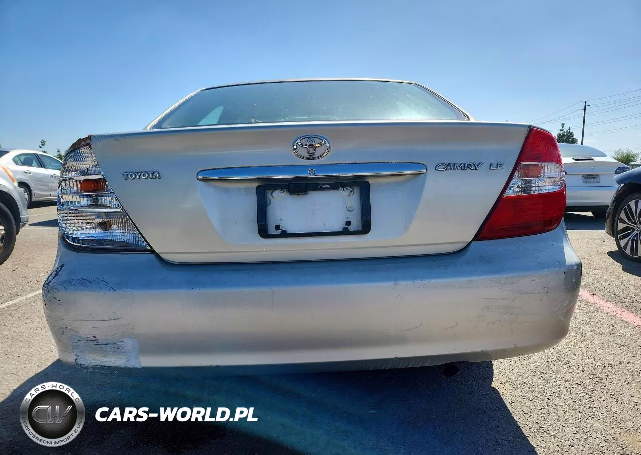 2003 Toyota Camry Le VIN:JTDBE32K430153690 - 6