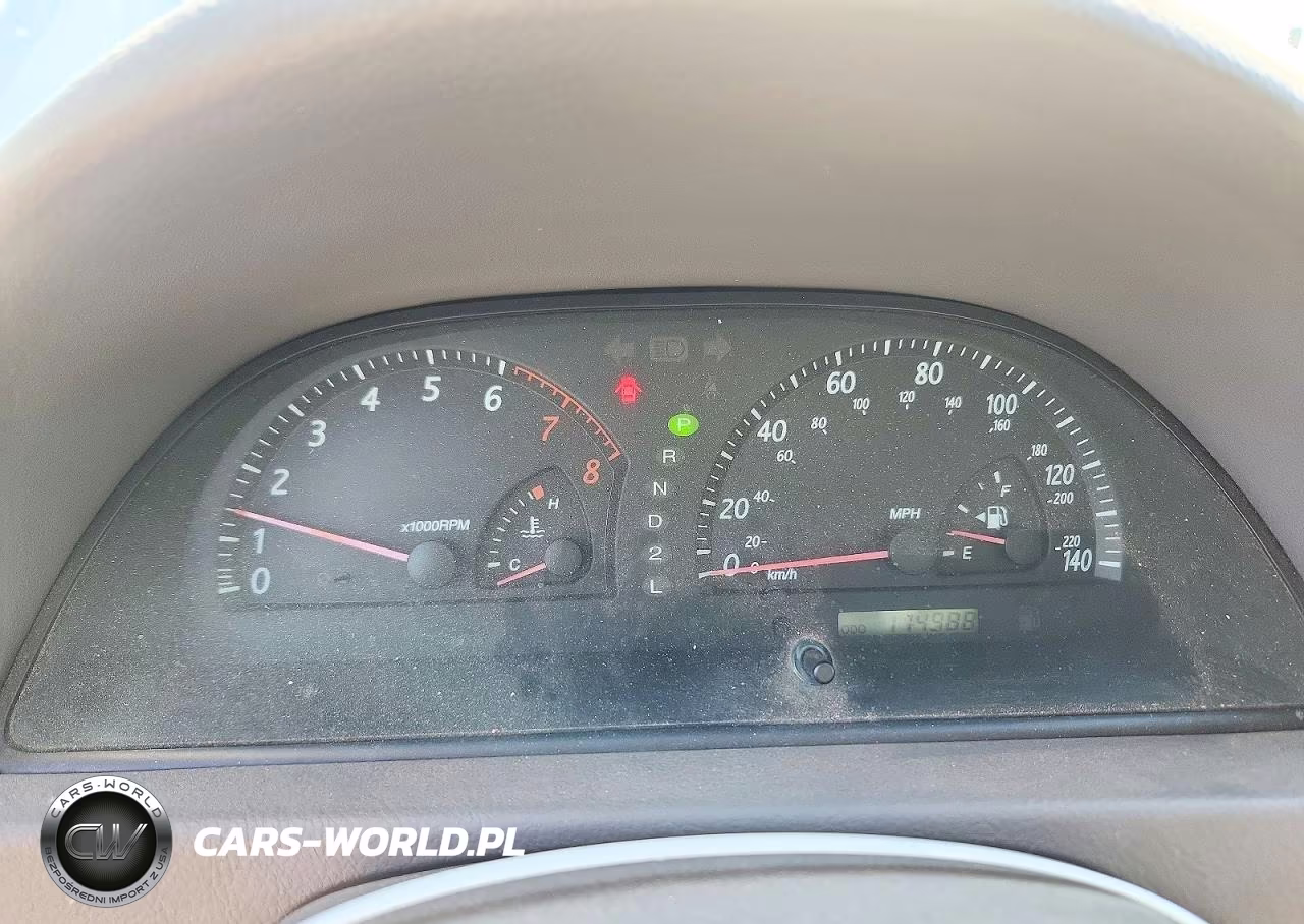 2003 Toyota Camry Le VIN:JTDBE32K430153690 - 9