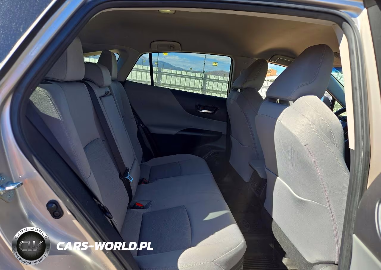 2022 Toyota Venza Le VIN:JTEAAAAH1NJ091904 - 10