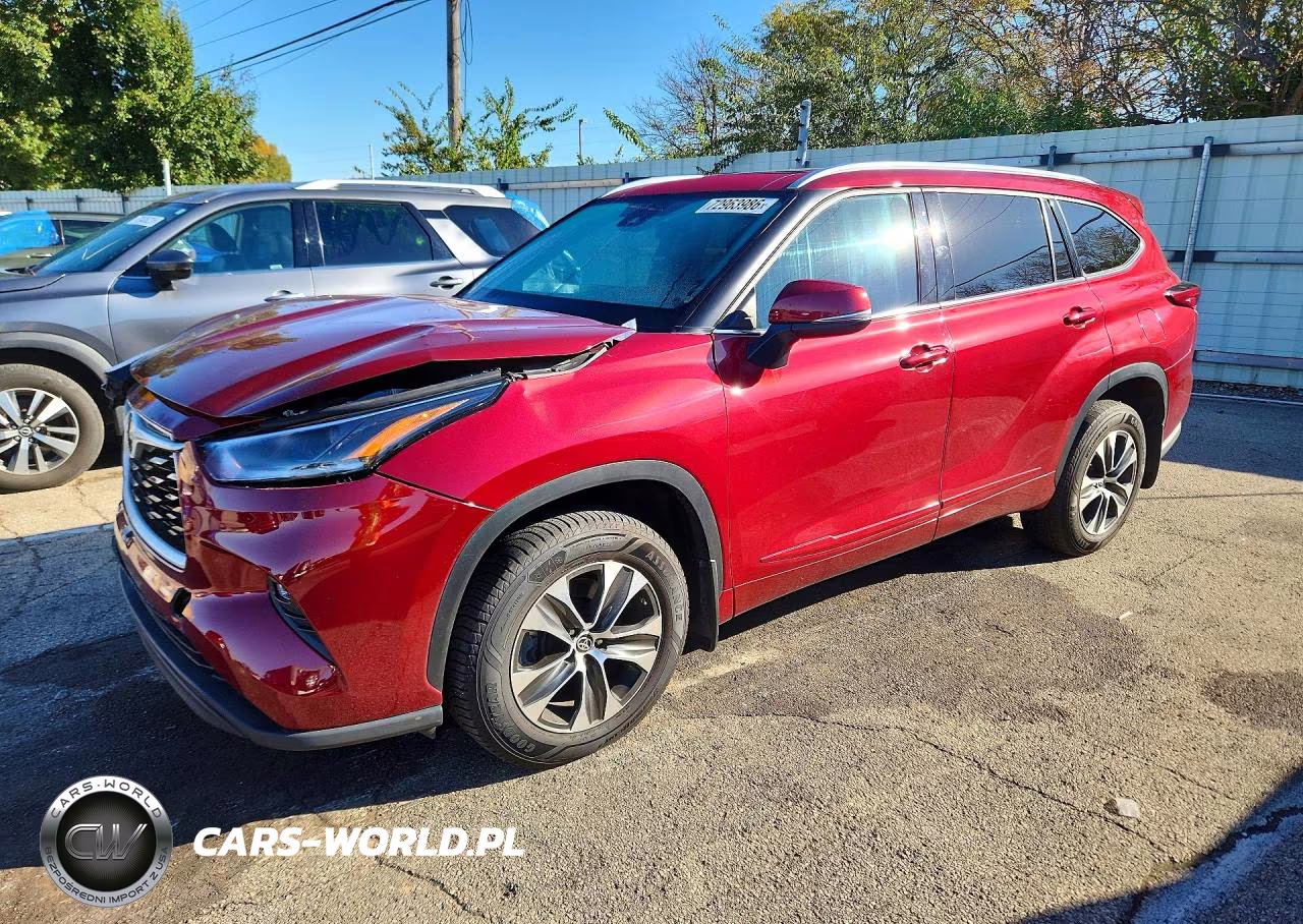 2021 Toyota Highlander Xle