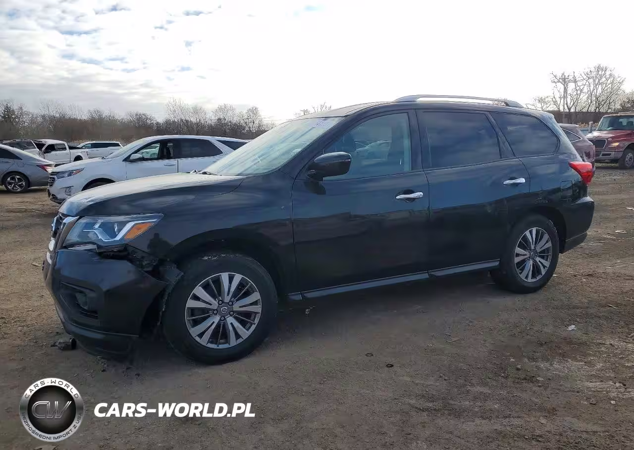 2020 Nissan Pathfinder Sv