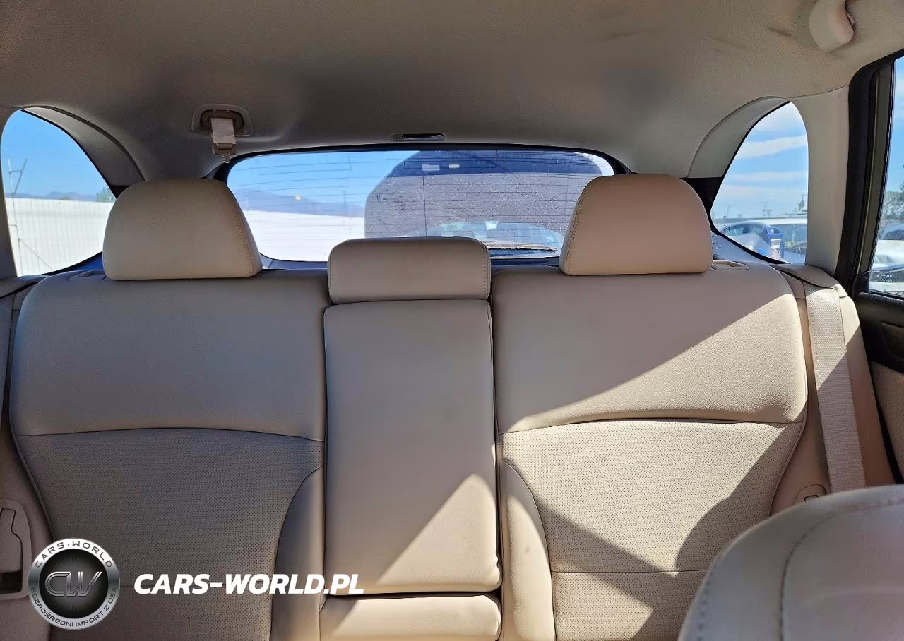 2017 Subaru Outback 2.5I Limited VIN:4S4BSANC6H3305200 - 10