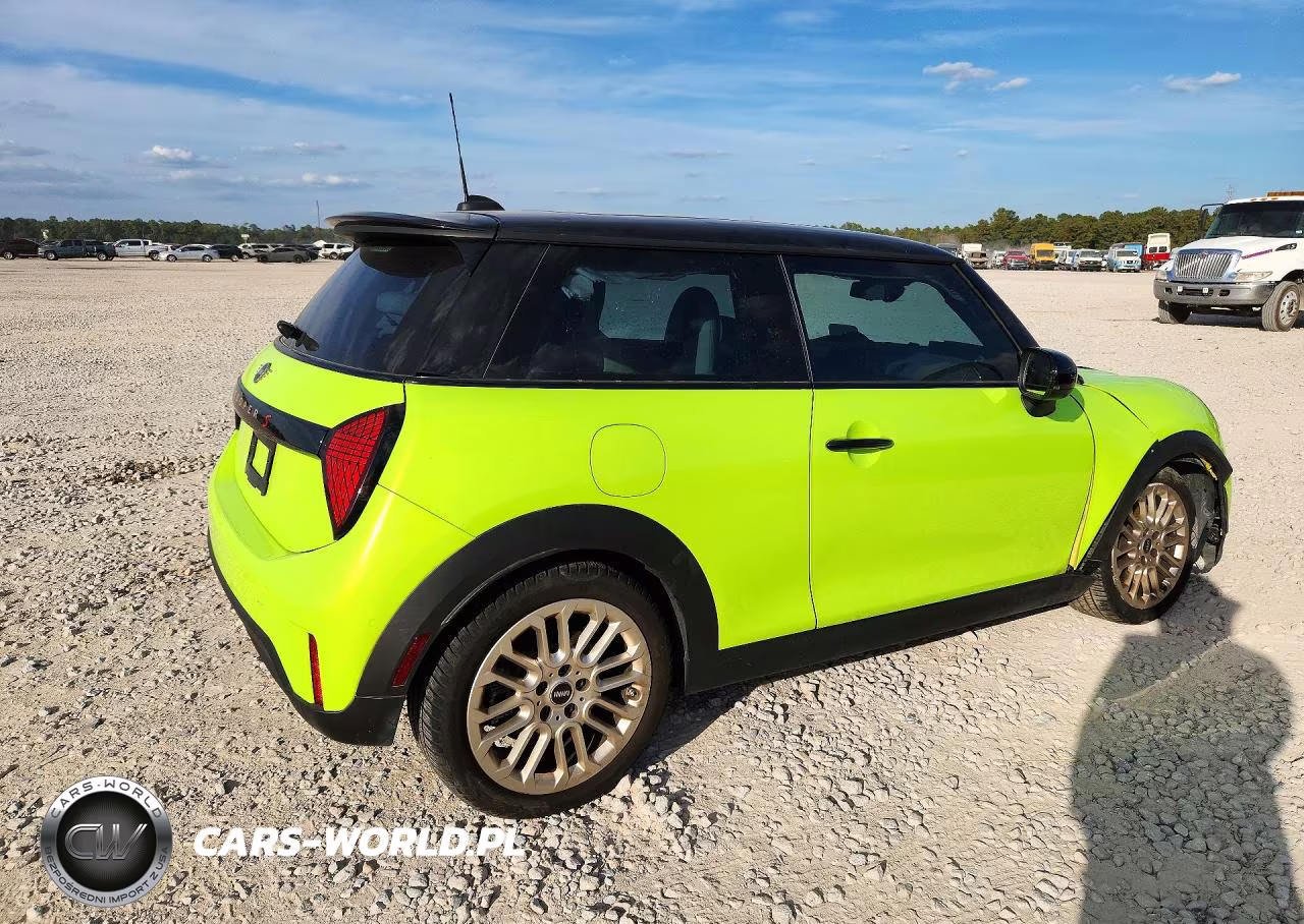 2025 Mini Cooper S VIN:WMW23GD09S2W27772 - 3