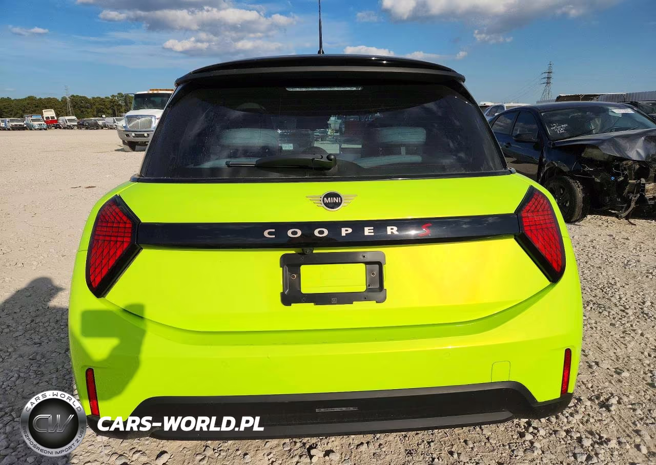 2025 Mini Cooper S VIN:WMW23GD09S2W27772 - 6