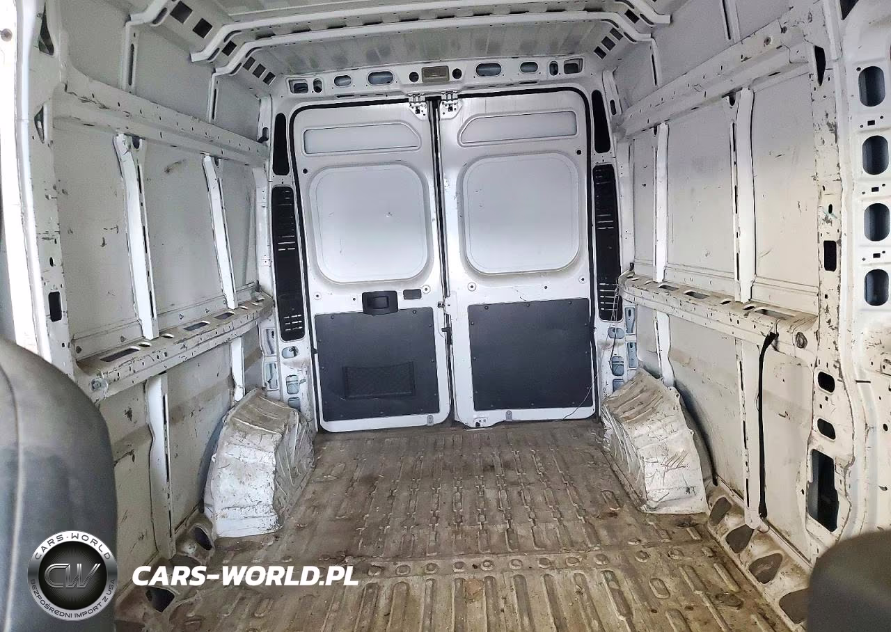 2018 Ram Promaster 2500 Delivery Van VIN:3C6TRVDG0JE110974 - 10