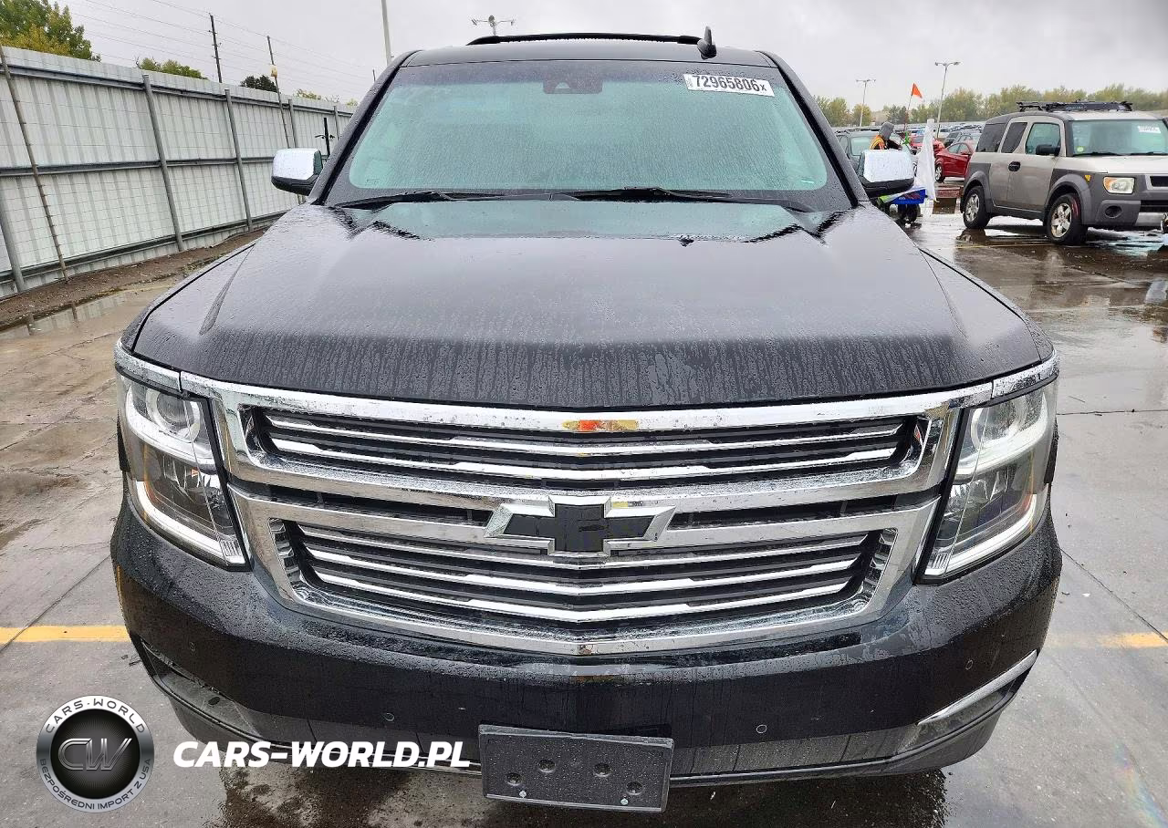 2019 Chevrolet Tahoe K1500 Premier VIN:1GNSKCKC2KR192796 - 5