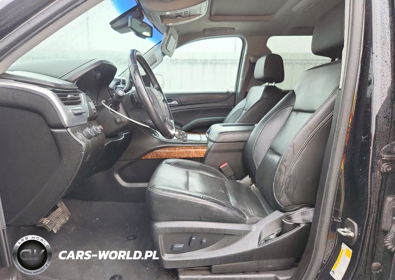 2019 Chevrolet Tahoe K1500 Premier VIN:1GNSKCKC2KR192796 - 7