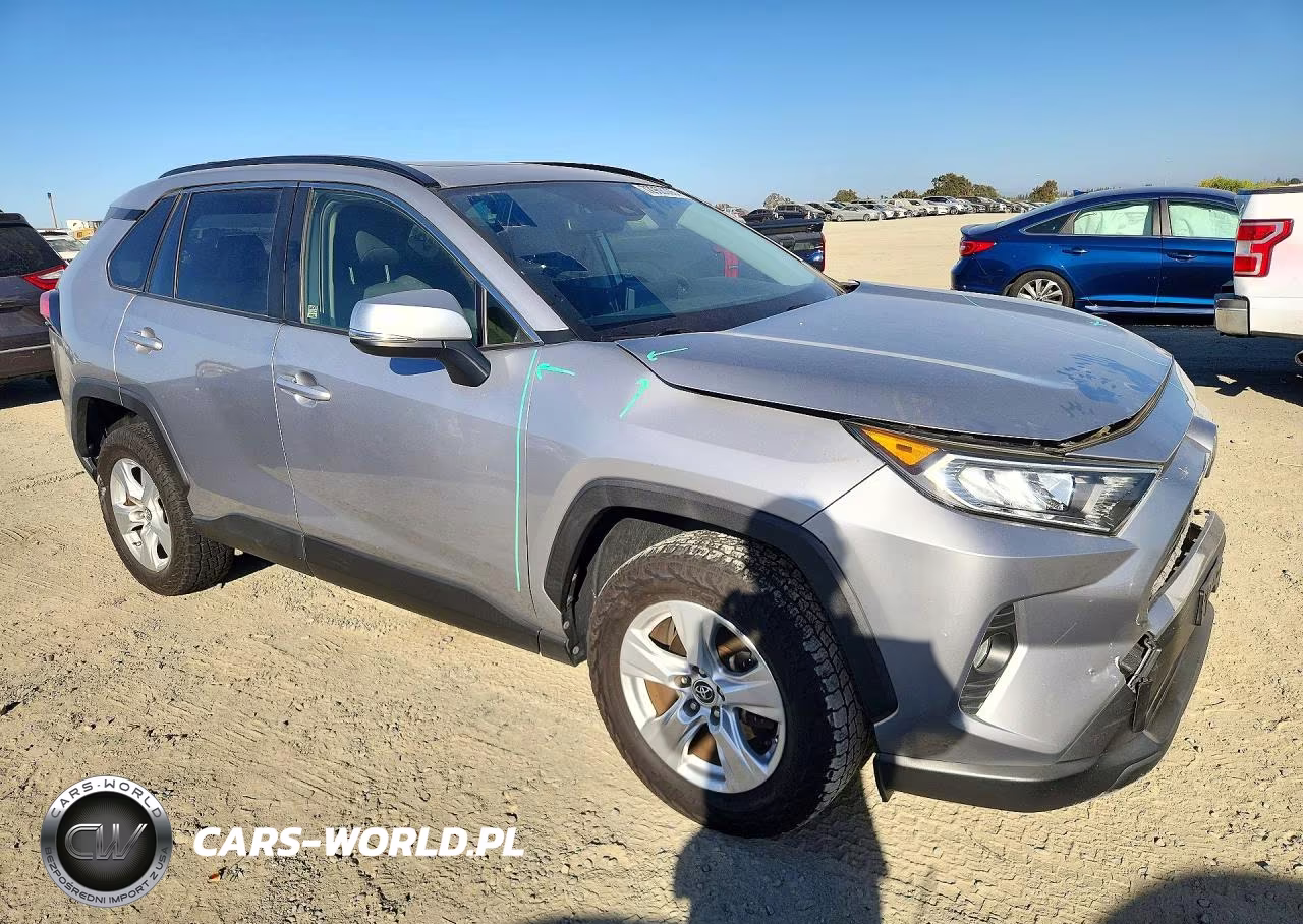 2019 Toyota Rav4 Xle VIN:JTMP1RFV3KD506100 - 4