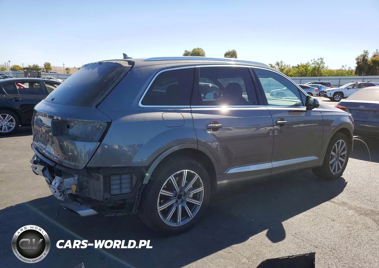 2019 Audi Q7 Premium Plus VIN:WA1LHAF71KD026323 - 3