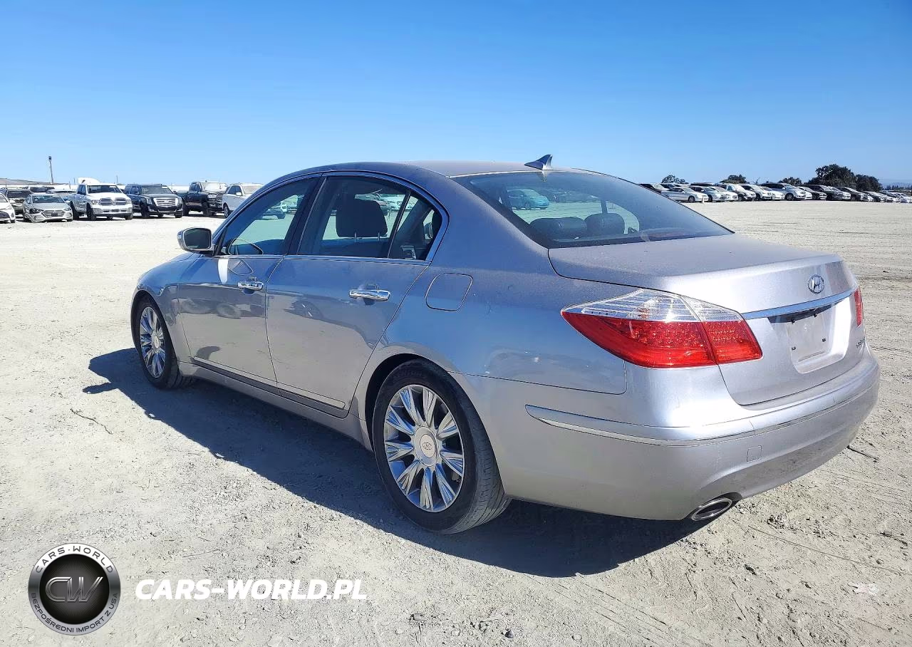 2011 Hyundai Genesis 3.8L VIN:KMHGC4DE6BU113641 - 2