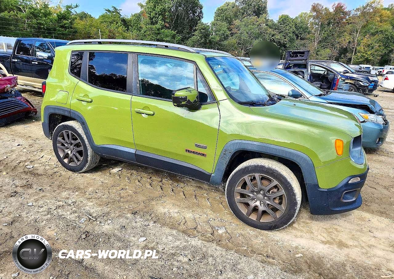 2016 Jeep Renegade Latitude VIN:ZACCJBBTXGPD14675 - 4