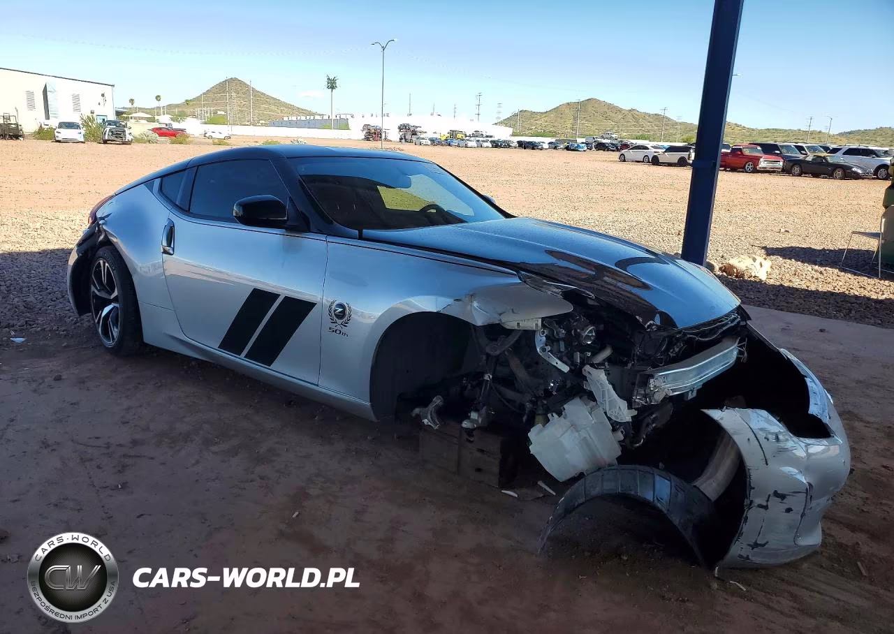 2020 Nissan 370Z Base VIN:JN1AZ4EH5LM821563 - 4