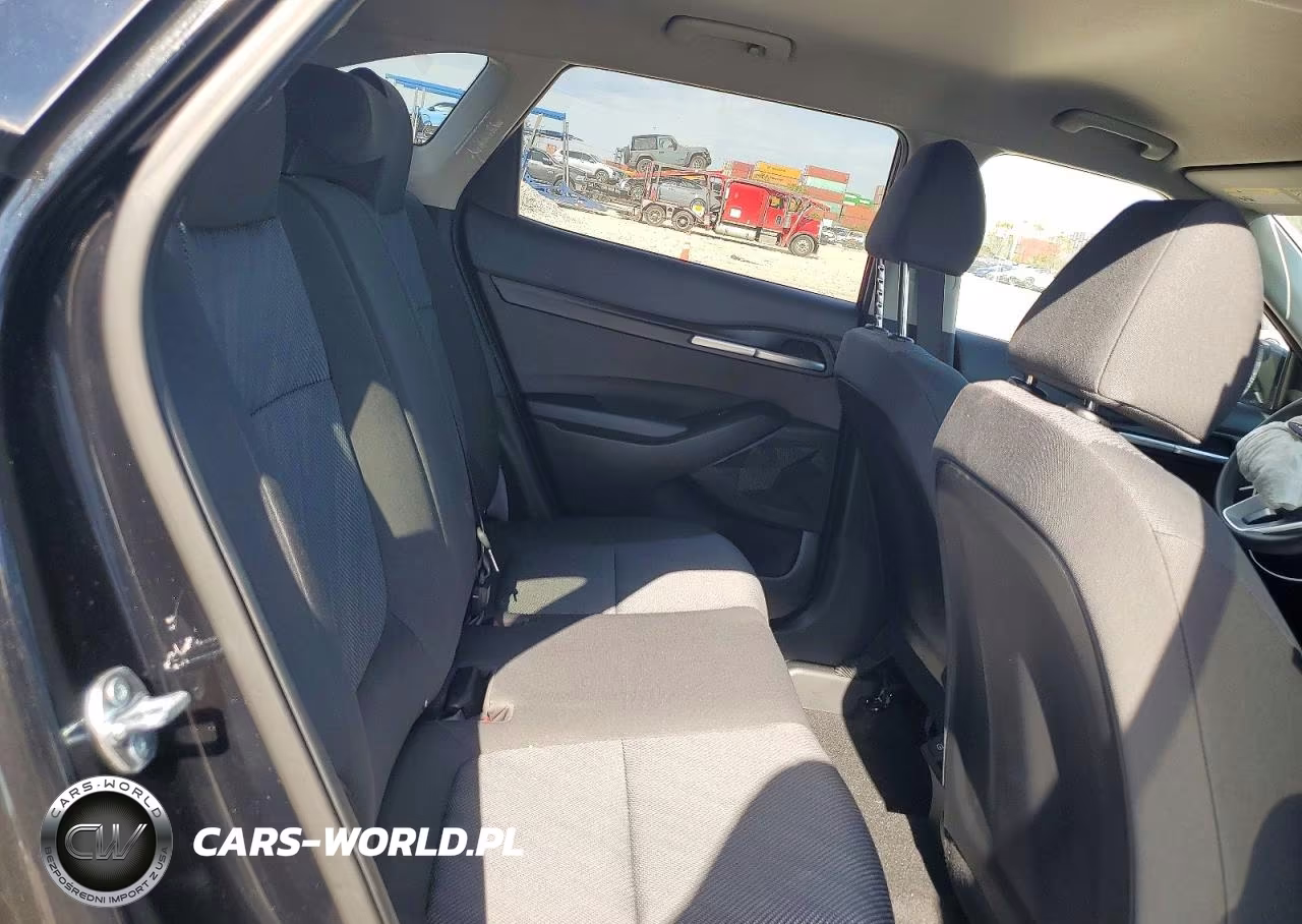 2026 Kia Seltos Lx VIN:KNDEPCAA6T7926845 - 10