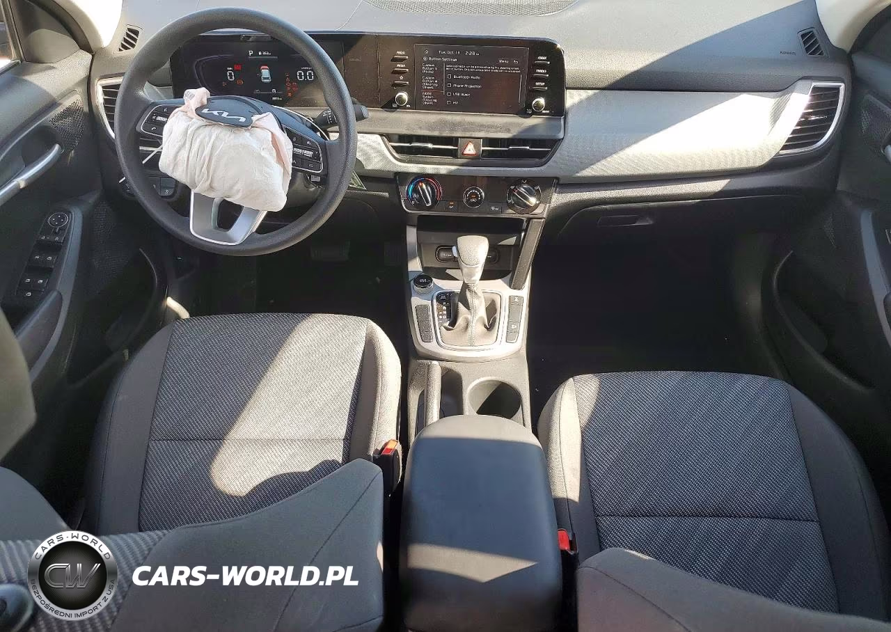 2026 Kia Seltos Lx VIN:KNDEPCAA6T7926845 - 8
