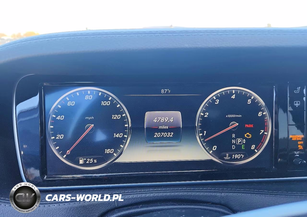 2015 Mercedes-Benz S 550 VIN:WDDUG8CB8FA137849 - 9