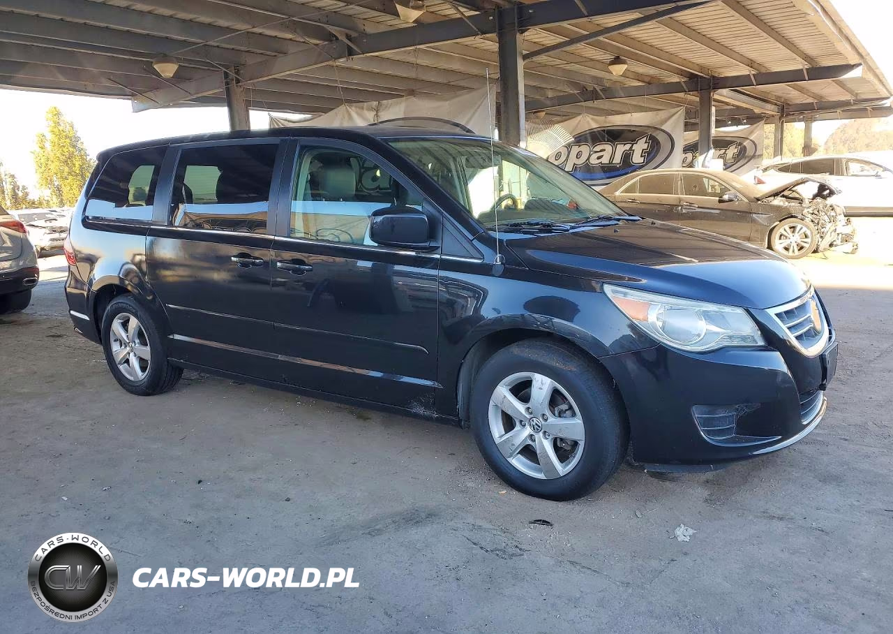 2010 Volkswagen Routan Sel VIN:2V4RW5DX5AR435197 - 4