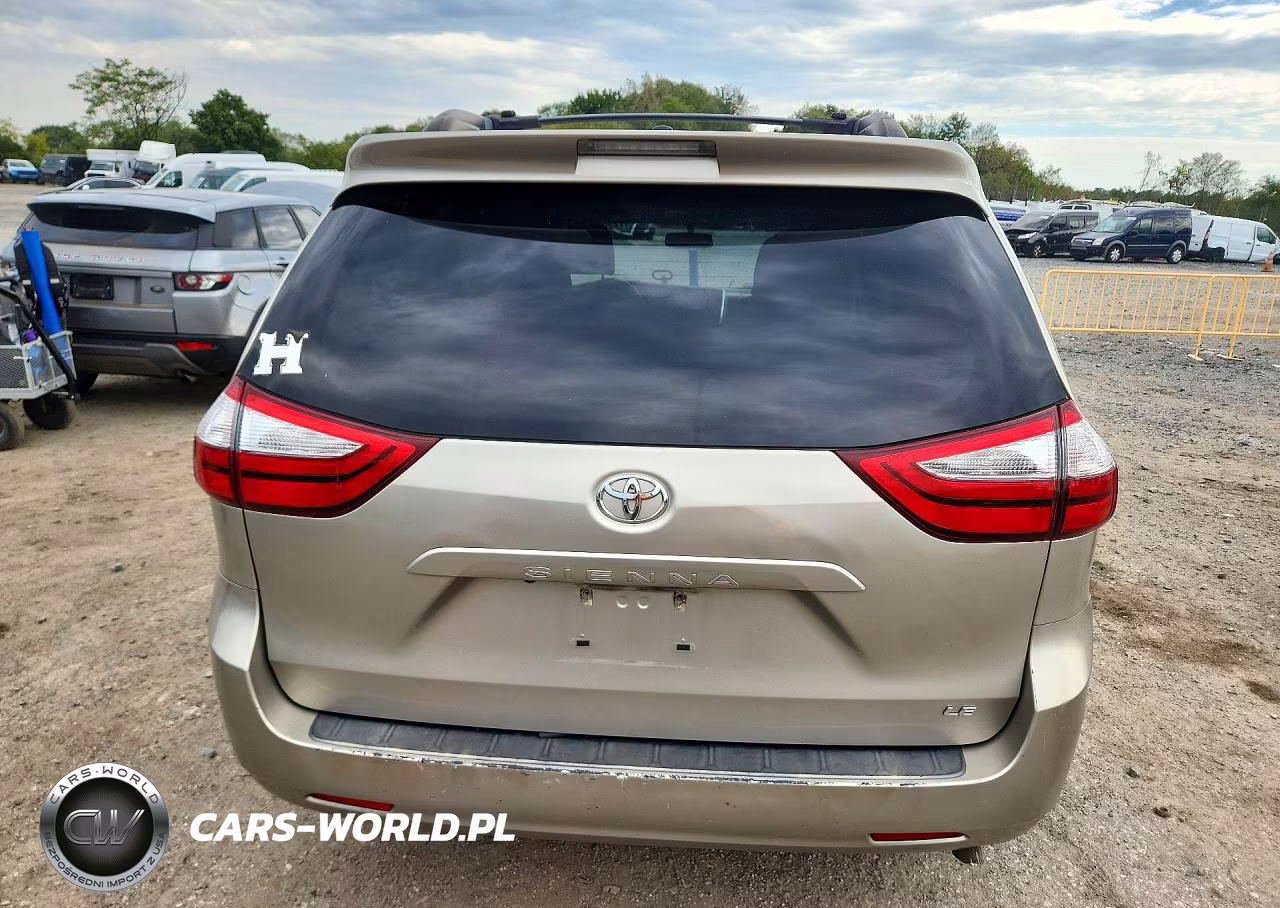 2016 Toyota Sienna Le VIN:5TDKK3DC0GS754595 - 6