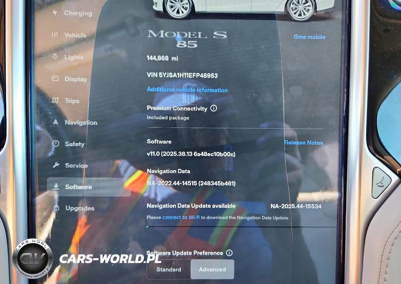 2014 Tesla Model S VIN:5YJSA1H11EFP48953 - 9