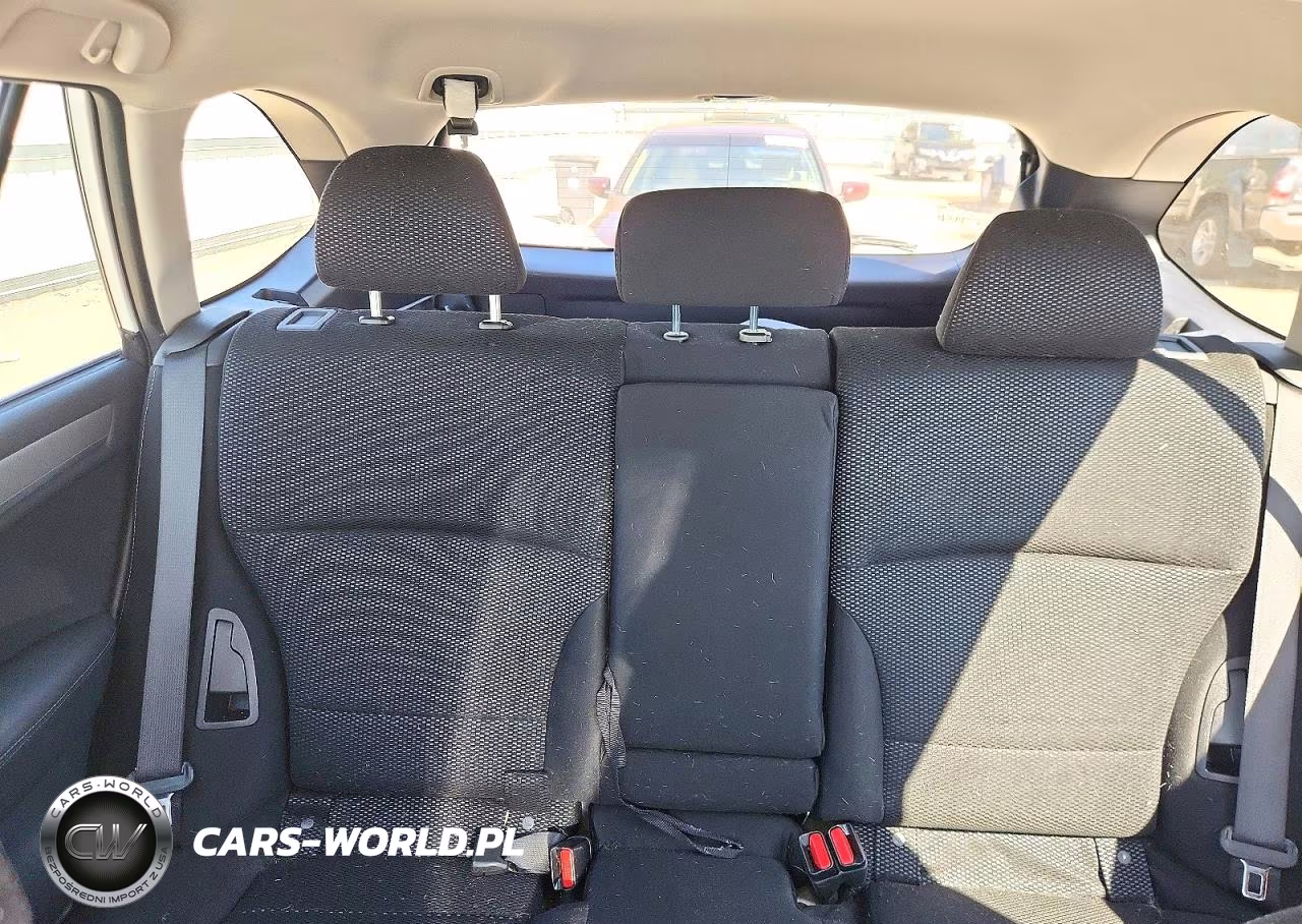 2019 Subaru Outback 2.5I Premium VIN:4S4BSAHC7K3200264 - 10
