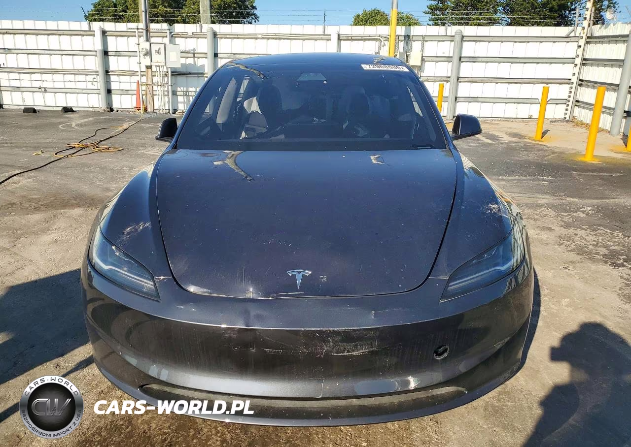 2025 Tesla Model 3 VIN:5YJ3E1EA9SF024730 - 5