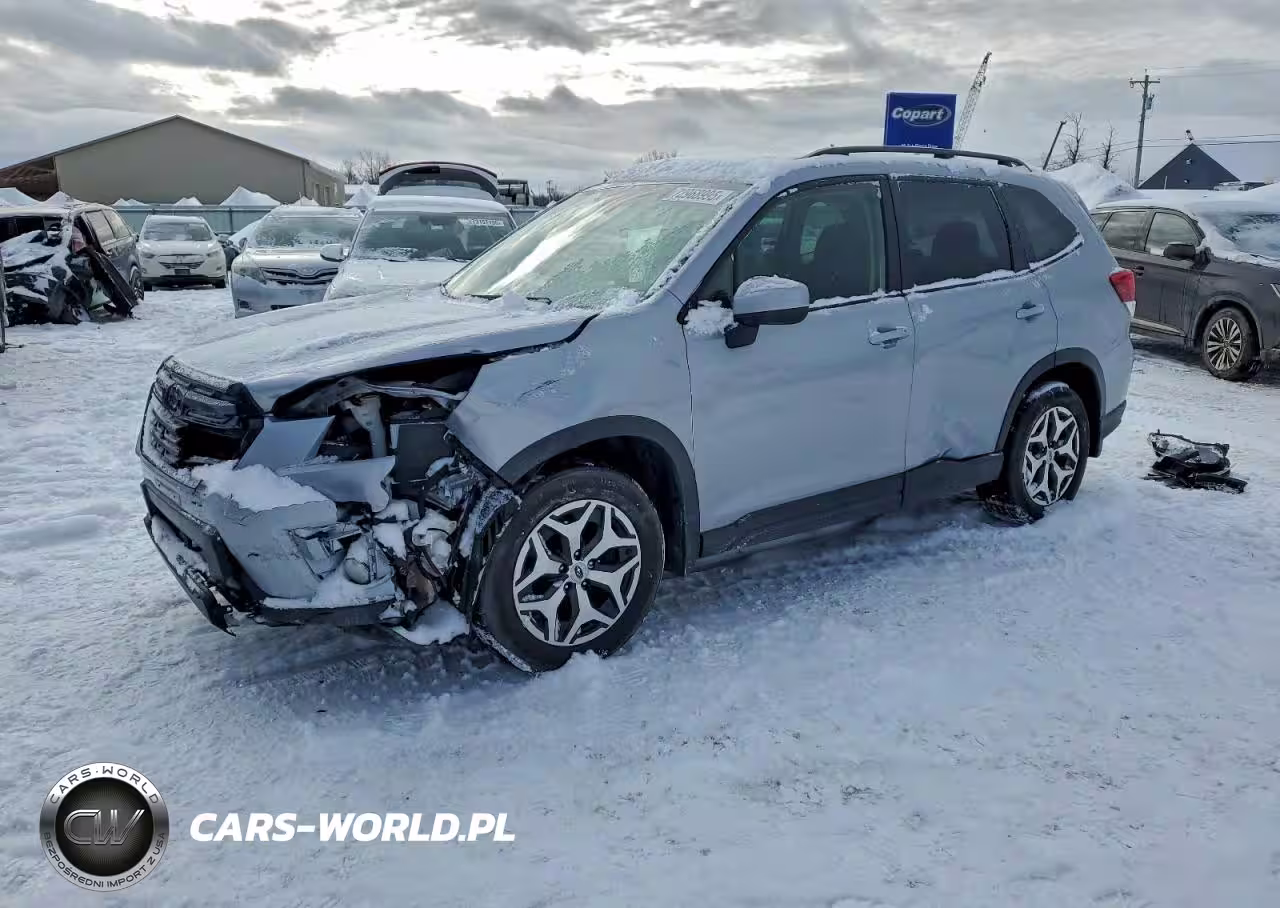 2022 Subaru Forester Premium