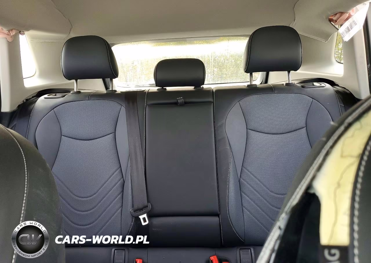 2026 Volkswagen Tiguan Se VIN:3VVFR7RMXTM084295 - 10