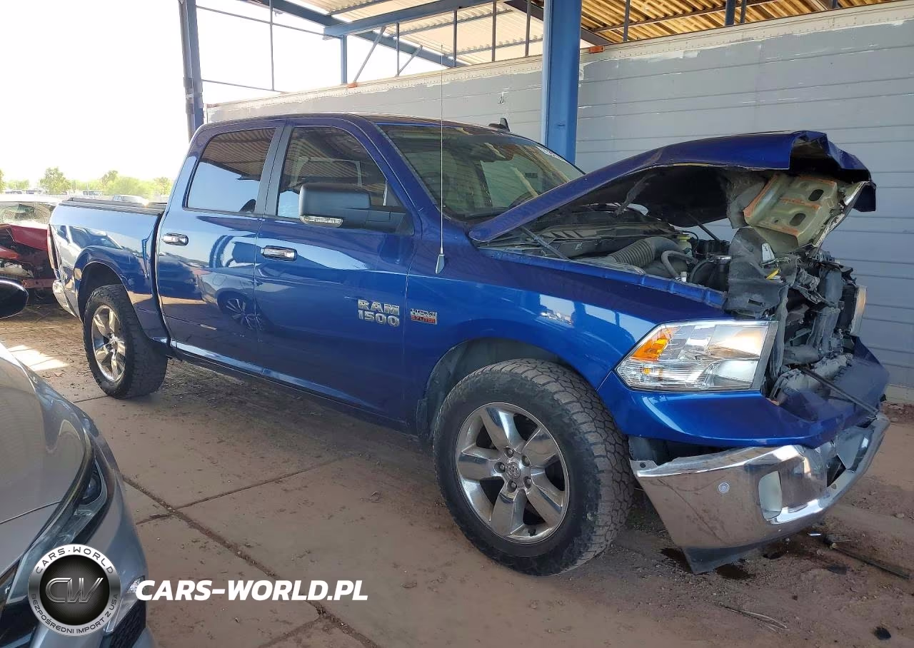 2017 Ram 1500 Slt VIN:3C6RR6LT1HG721643 - 4