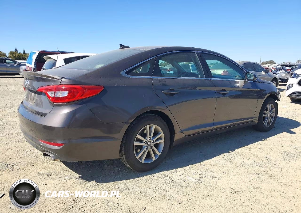 2015 Hyundai Sonata Se VIN:5NPE24AF2FH117147 - 3