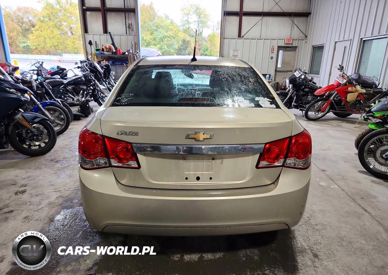 2012 Chevrolet Cruze Ls VIN:1G1PC5SH3C7280121 - 6