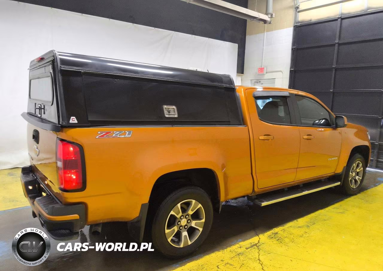2017 Chevrolet Colorado Z71 VIN:1GCGTDEN6H1322925 - 3