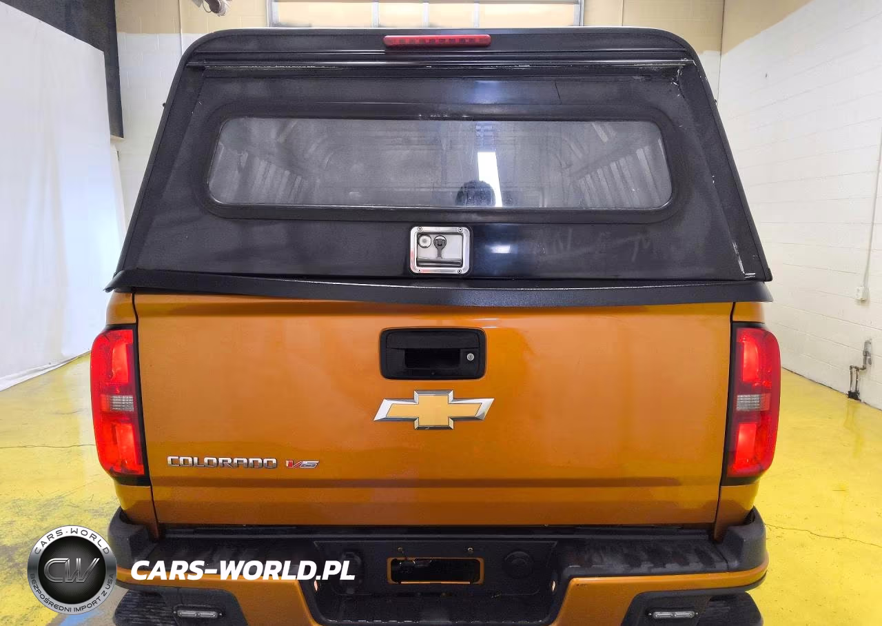 2017 Chevrolet Colorado Z71 VIN:1GCGTDEN6H1322925 - 6