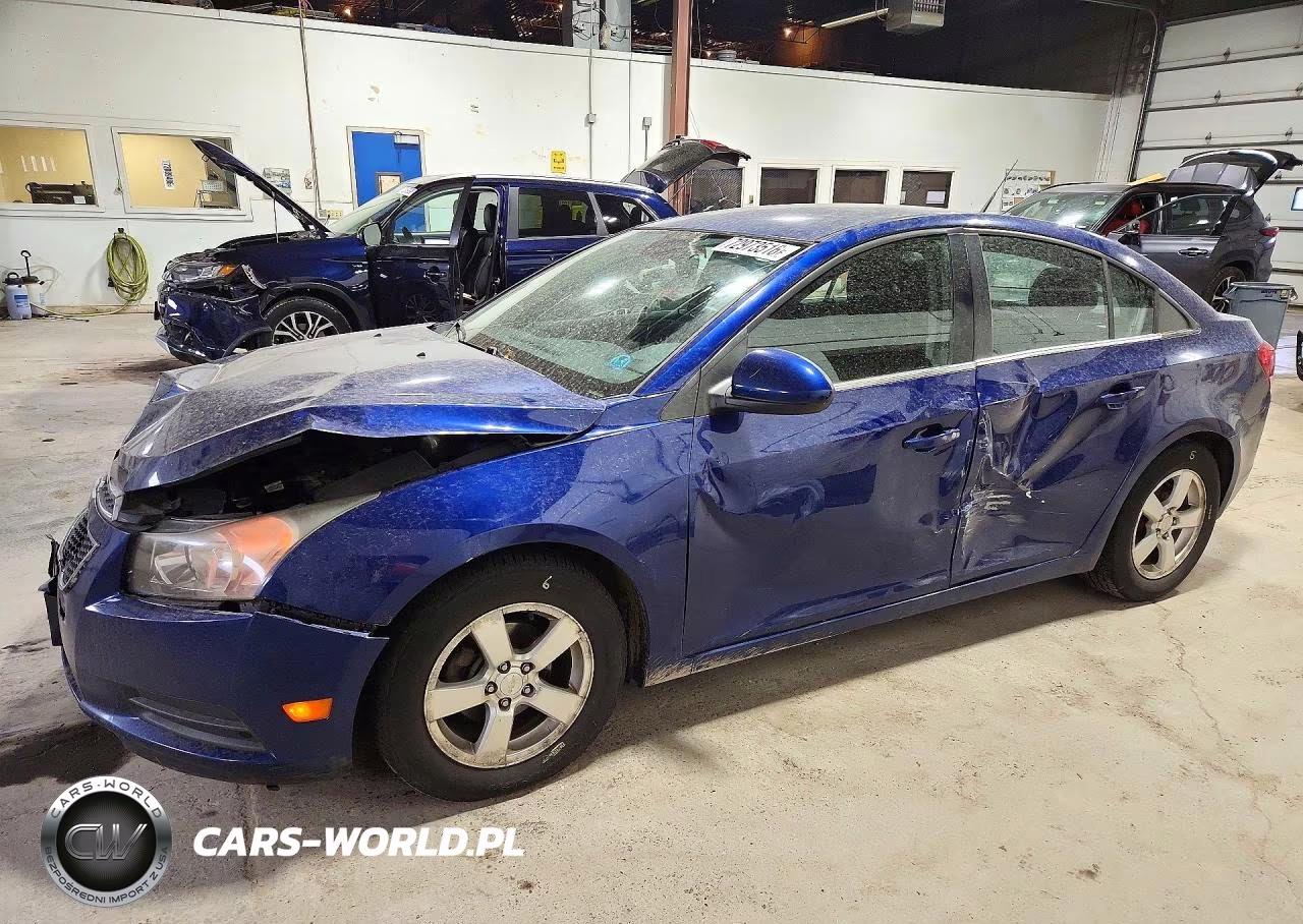2013 Chevrolet Cruze Lt – zdjęcie 1 z 12