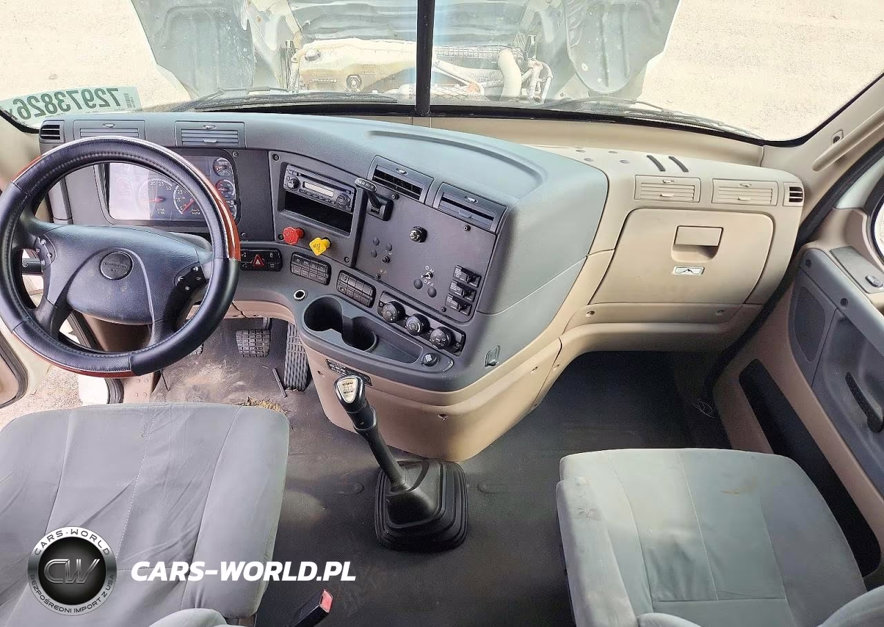 2013 Freightliner Cascadia Semi Truck VIN:1FUJGLDR3DLFF2050 - 8