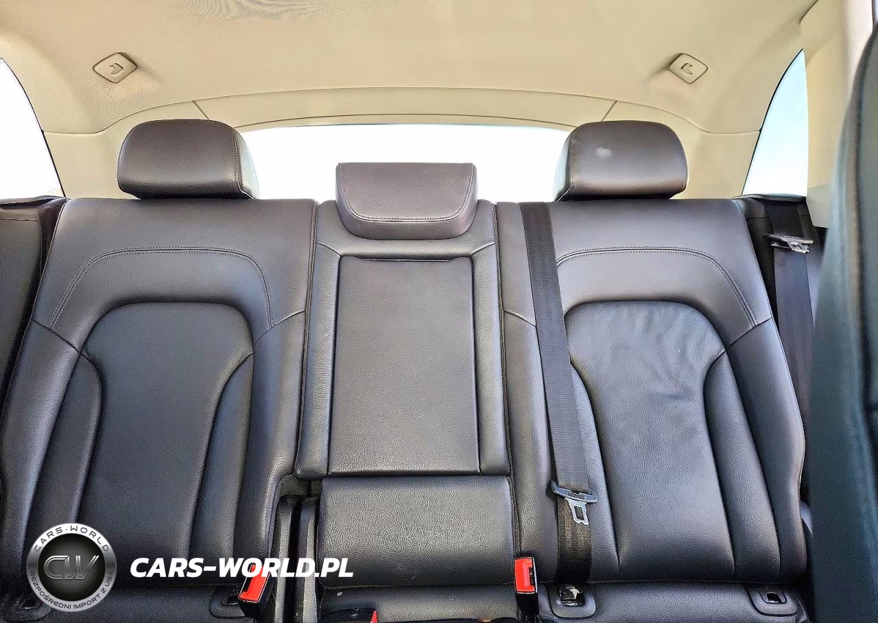 2017 Audi Q5 Premium Plus VIN:WA1L2AFP8HA084862 - 10